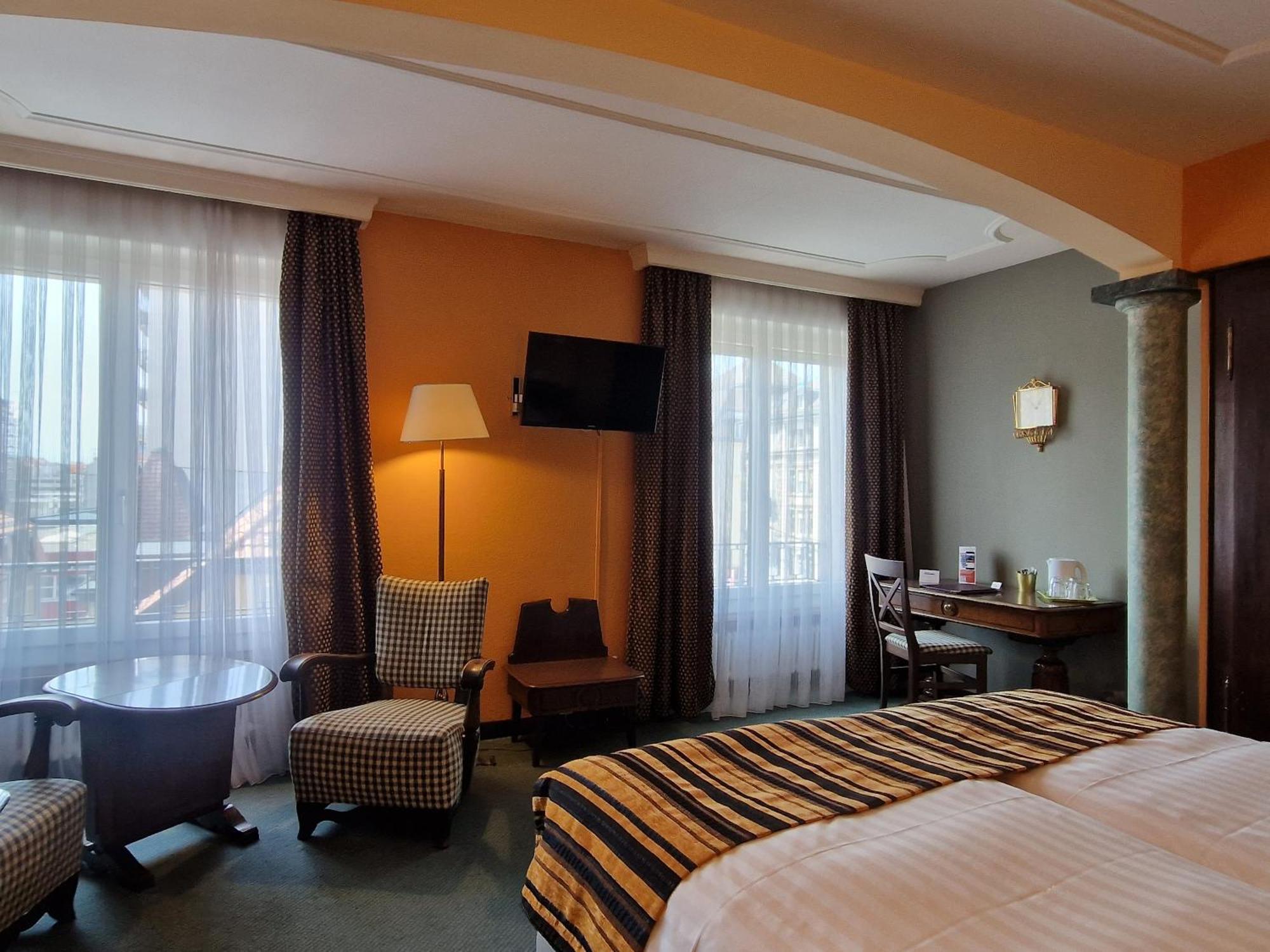 Hotel Athmos La Chaux De Fonds Eksteriør bilde